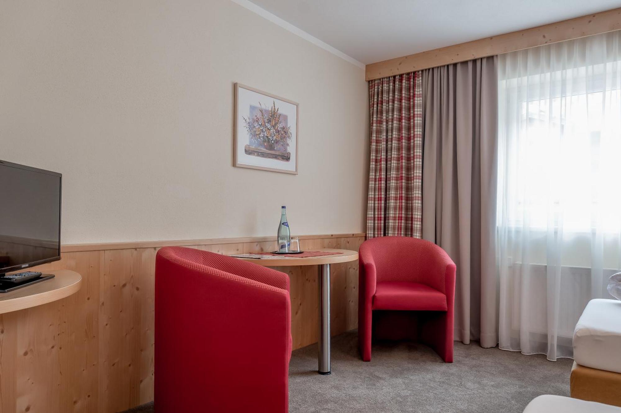 Burghotel Alpengluehn