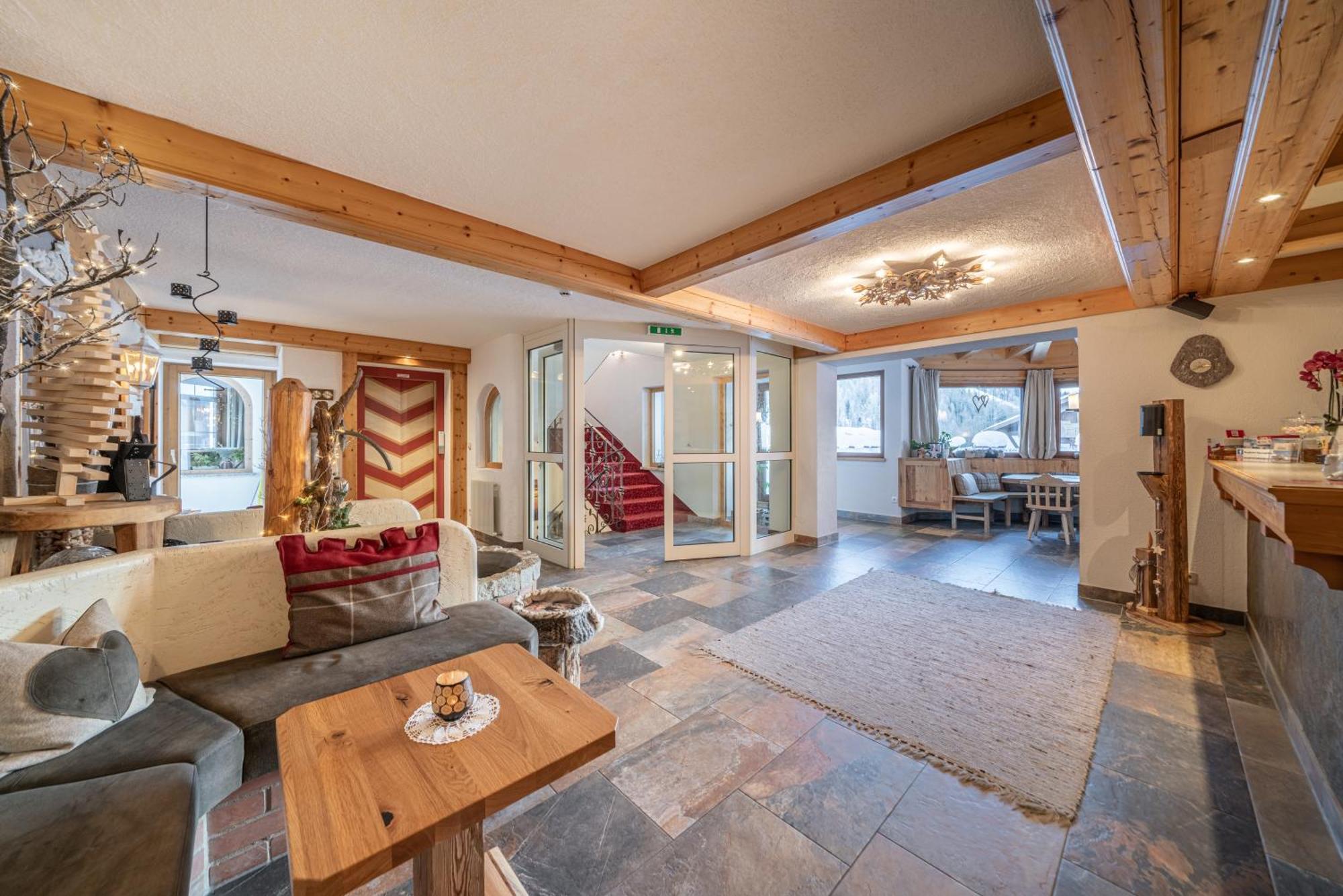 Hotel Burghotel Alpengluehn 3*