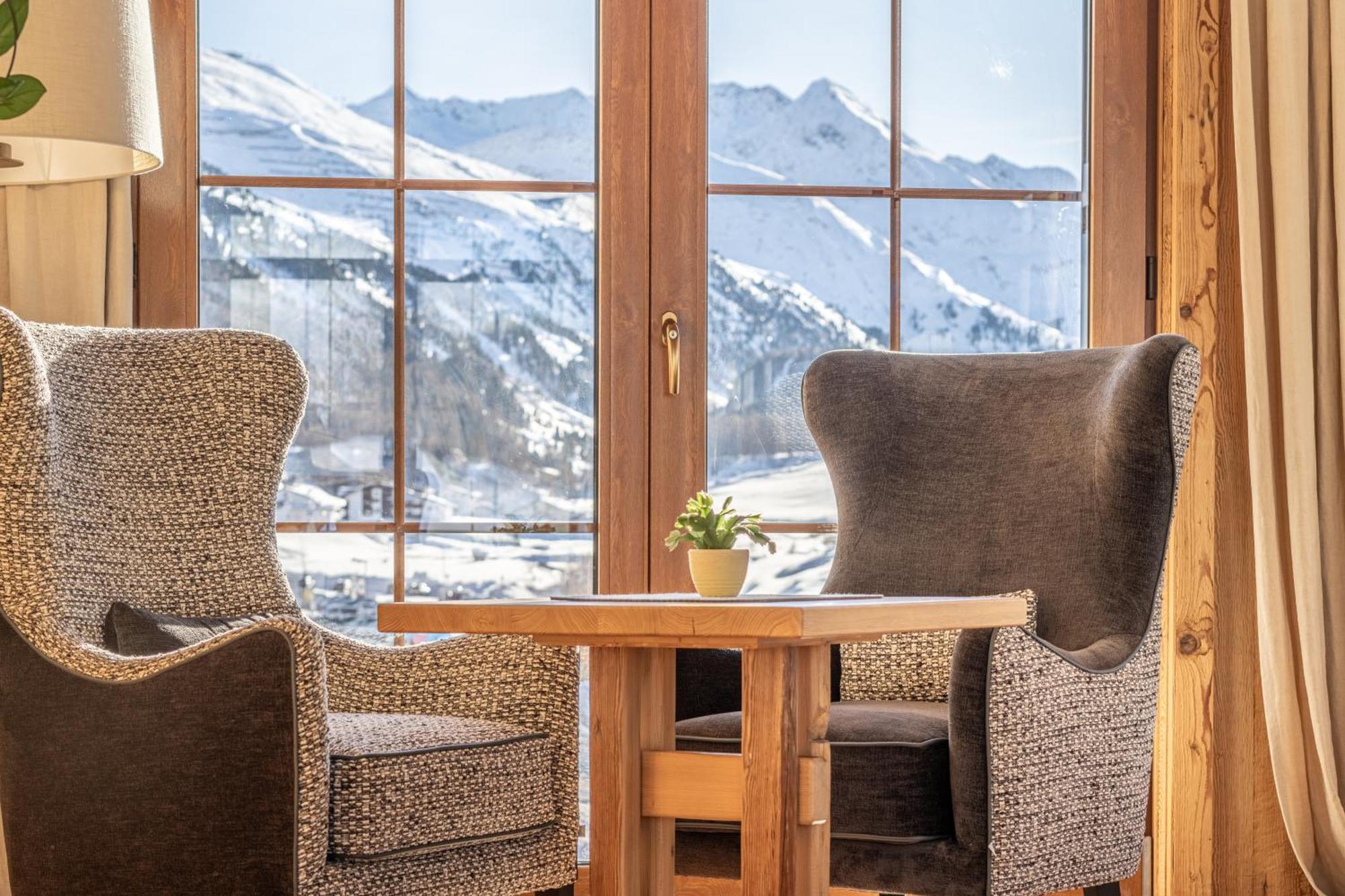 Burghotel Alpengluehn 3* Obergurgl